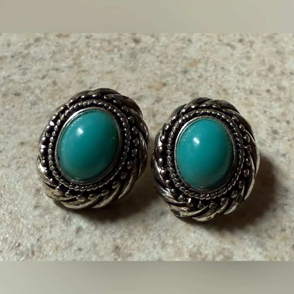 Vintage Avon Turquoise Oval Pierced Earrings | Silver Tone | .75” Drop